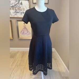 5 for $30 SIGNATURE COLLECTION Classic Black Short Sleeve Midi Dress